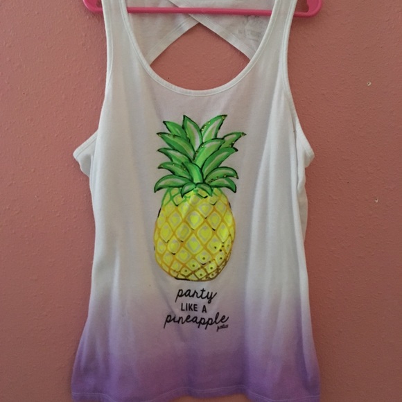 Pineapple tank top - Picture 2 of 2